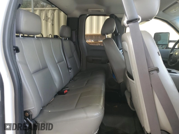 2011 Chevrolet Silverado 1500 Work Truck with VIN 1GCRCPEA0BZ406402, listed as a Copart auction lot 74628274 with 277,413 mi miles and Salvage Title. Bid and sale history available at DreamBid. Image 10.