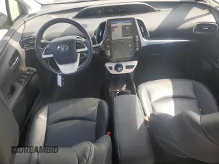 2017 Toyota Prius Plus z VIN JTDKARFP6H3035781, wystawiony jako Copart lot #57236025 z przebiegiem 84 073 mil mil oraz Szkoda całkowita • Salvage title. Historia ofert i sprzedaży dostępna na DreamBid. Obrazek 8.