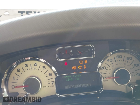 2014 Ford Expedition Max XLT с VIN 1FMJK1H54EEF13486, выставлен на аукционе IAAI как лот 41198753 с пробегом 130 797 миль миль и . История ставок и продаж доступна на DreamBid. Изображение 7.