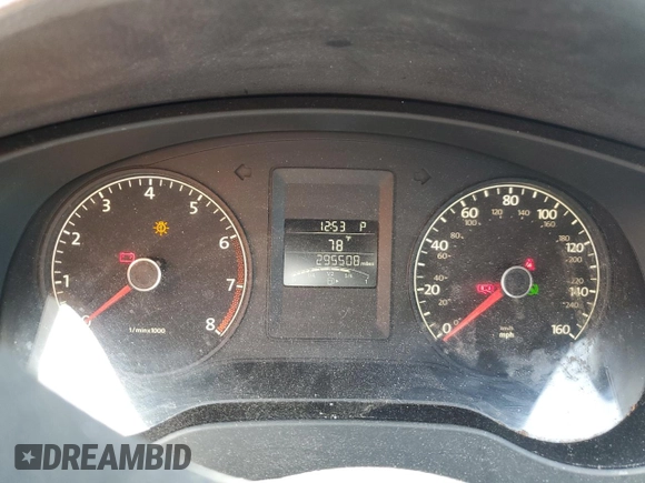 2011 Volkswagen Jetta SE с VIN 3VWDZ7AJ0BM327549, выставлен на аукционе Copart как лот 58147125 с пробегом 295 508 миль миль и Списание • Salvage title. История ставок и продаж доступна на DreamBid. Изображение 9.
