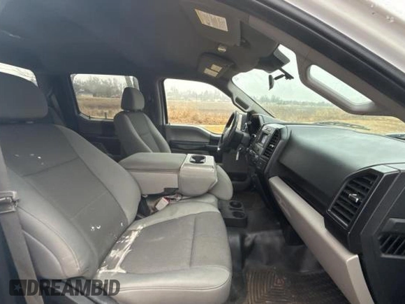 2019 Ford F-150 XL with VIN 1FTEW1E54KKC43221, listed as a Copart auction lot 86783474 with 146,651 mi miles and Clean Title. Bid and sale history available at DreamBid. Image 5.