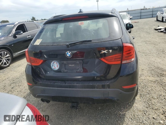 2015 BMW X1 xDrive28i with VIN WBAVL1C56FVY35815, listed as a Copart auction lot 52996755 with 0 mi miles and Clean Title. Bid and sale history available at carsss.com. Image 6.