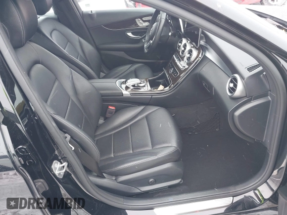 2020 Mercedes-Benz C 300 with VIN WDDWF8EB0LR560804, listed as a IAAI auction lot 41620613 with 48,555 mi miles and . Bid and sale history available at DreamBid. Image 5.