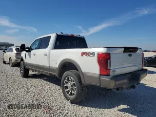 2021 Ford Super Duty F-250 SRW XL with VIN 1FT7W2BN8MEC26653, listed as a Copart auction lot 41825925 with 35,332 mi miles and Salvage Title. Bid and sale history available at carsss.com. Image 2.