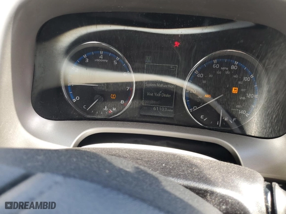 2016 Toyota RAV4 XLE with VIN 2T3WFREV3GW263574, listed as a Copart auction lot 48700335 with 61,103 mi miles and Salvage Title. Bid and sale history available at carsss.com. Image 9.
