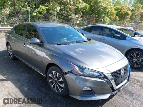 2020 Nissan Altima S with VIN 1N4BL4BV5LC160772, listed as a IAAI auction lot 42009543 with 131,583 mi miles and . Bid and sale history available at DreamBid. Image 1.