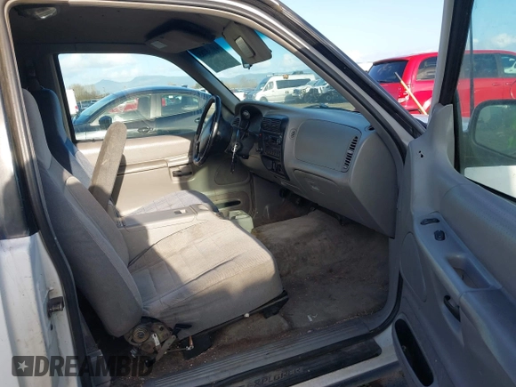 1997 Ford Explorer with VIN 1FMCU22X1VUB65493, listed as a IAAI auction lot 41635783 with 341,719 mi miles and . Bid and sale history available at DreamBid. Image 5.
