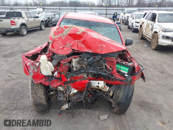 2006 Toyota Tacoma z VIN 5TELU42N66Z311166, wystawiony jako IAAI lot #41520995 z przebiegiem Nie podano mil oraz . Historia ofert i sprzedaży dostępna na DreamBid. Obrazek 10.