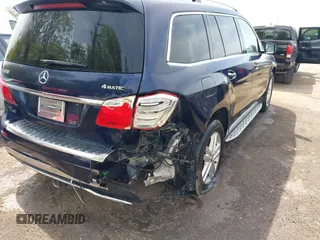 2015 Mercedes-Benz GL-Class GL 450 with VIN 4JGDF6EE8FA542288, listed as a IAAI auction lot 42098527 with 115,312 mi miles. Bid and sale history available at carsss.com. Image 6.