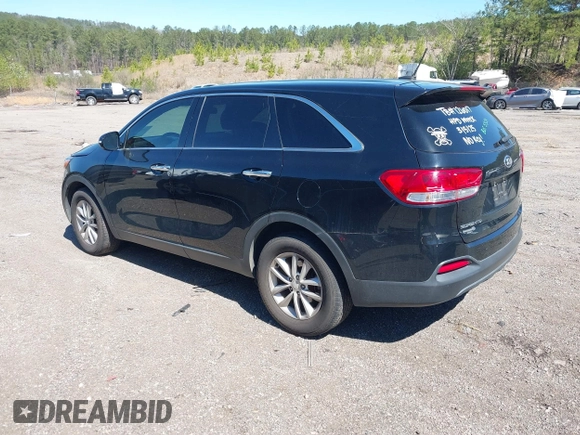2018 Kia Sorento LX with VIN 5XYPG4A35JG410489, listed as a IAAI auction lot 41814696 with 134,402 mi miles. Bid and sale history available at carsss.com. Image 3.