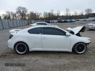 2006 Scion tC with VIN JTKDE177160064819, listed as a IAAI auction lot 41887686 with 1 mi miles. Bid and sale history available at carsss.com. Image 13.
