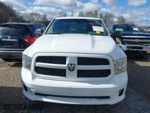 2014 Ram 1500 Express z VIN 1C6RR7FT3ES192539, wystawiony jako IAAI lot #41760162 z przebiegiem 107 098 mil mil oraz . Historia ofert i sprzedaży dostępna na DreamBid. Obrazek 12.