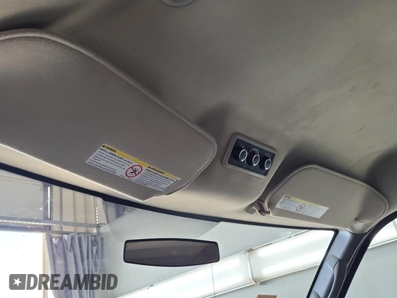 2012 Chevrolet Express Passenger 1LT с VIN 1GAZG1FG2C1159073, выставлен на аукционе IAAI как лот 42619812 с пробегом 90 220 миль миль и . История ставок и продаж доступна на DreamBid. Изображение 47.