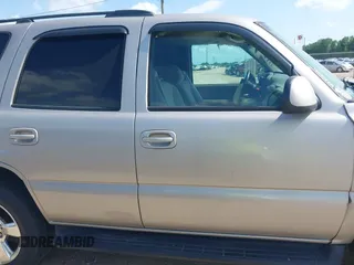 2004 GMC Yukon SLE z VIN 1GKEC13V44R175383, wystawiony jako IAAI lot #42155877 z przebiegiem 303 482 mil mil oraz . Historia ofert i sprzedaży dostępna na DreamBid. Obrazek 13.