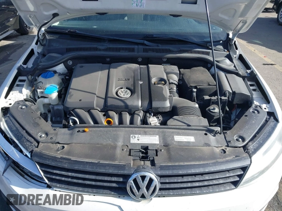 2012 Volkswagen Jetta Sedan SE w/Convenience with VIN 3VWDX7AJ7CM377081, listed as a IAAI auction lot 40756653 with 120,019 mi miles. Bid and sale history available at carsss.com. Image 10.