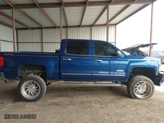 2015 Chevrolet Silverado 1500 High Country with VIN 3GCUKTEJ0FG491799, listed as a IAAI auction lot 41615824 with 118,745 mi miles. Bid and sale history available at carsss.com. Image 13.