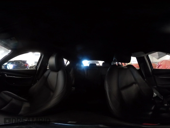2021 Mazda 3 Premium Plus с VIN JM1BPBNY0M1348282, выставлен на аукционе IAAI как лот 42141569 с пробегом 29 848 миль миль и . История ставок и продаж доступна на DreamBid. Изображение 19.