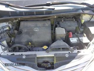 2015 Toyota Sienna XLE с VIN 5TDYK3DC0FS688624, выставлен на аукционе IAAI как лот 42252799 с пробегом 201 522 миль миль и . История ставок и продаж доступна на DreamBid. Изображение 10.