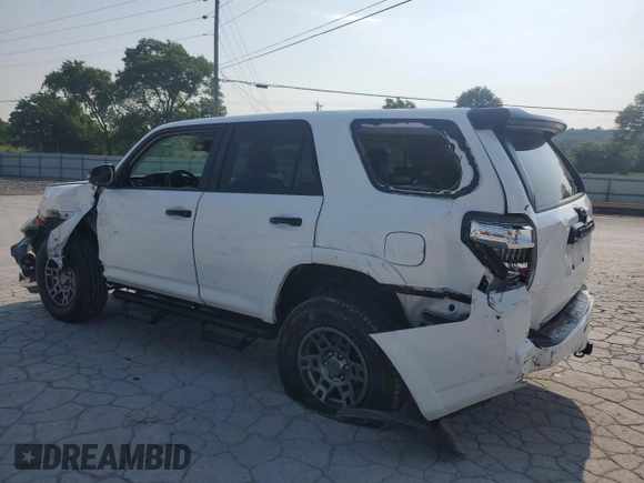2020 Toyota 4Runner SR5 with VIN JTEBU5JR5L5789434, listed as a Copart auction lot 59286615 with 63,057 mi miles and Salvage title. Bid and sale history available at DreamBid. Image 2.