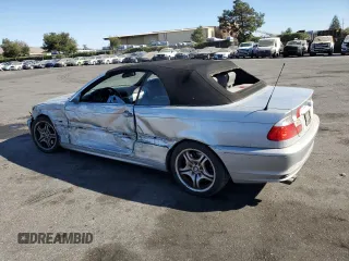 2003 BMW 3 Series 330Ci with VIN WBABS53403JU96685, listed as a Copart auction lot 73289534 with 0 mi miles and Salvage Title. Bid and sale history available at carsss.com. Image 2.