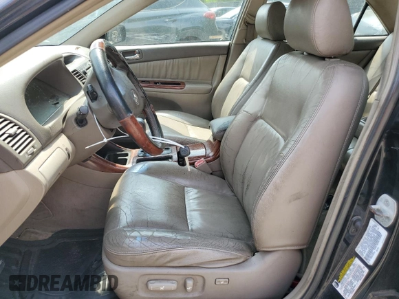 2004 Toyota Camry LE with VIN 4T1BF32K24U069645, listed as a Copart auction lot 55358615 with 160,157 mi miles and Clean Title. Bid and sale history available at carsss.com. Image 7.