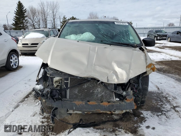 2014 Dodge Grand Caravan SE 30th Anniversary with VIN 2C4RDGBG8ER110502, listed as a Copart auction lot 45541875 with Not Provided miles and Salvage Title. Bid and sale history available at DreamBid. Image 5.