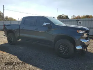 2021 Chevrolet Silverado 1500 LT with VIN 1GCUYDET8MZ418277, listed as a Copart auction lot 77741544 with 69,798 mi miles and Salvage Title. Bid and sale history available at carsss.com. Image 4.