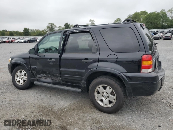 2007 Ford Escape XLT with VIN 1FMCU93137KA61122, listed as a Copart auction lot 70462084 with 186,451 mi miles and Salvage Title. Bid and sale history available at carsss.com. Image 2.
