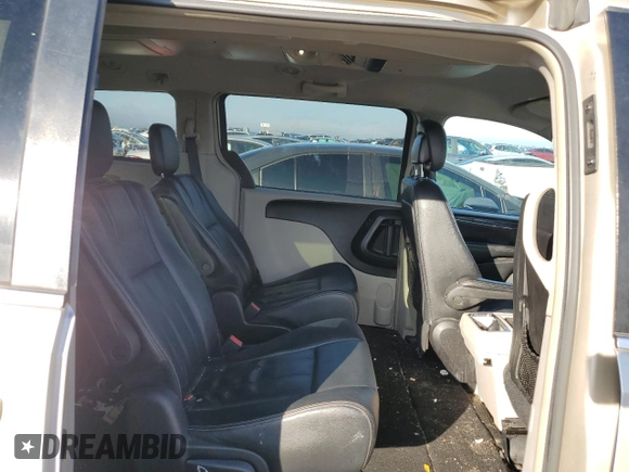 2016 Chrysler Town & Country Touring with VIN 2C4RC1BG6GR280375, listed as a Copart auction lot 84906994 with 123,663 mi miles and Salvage Title. Bid and sale history available at carsss.com. Image 11.