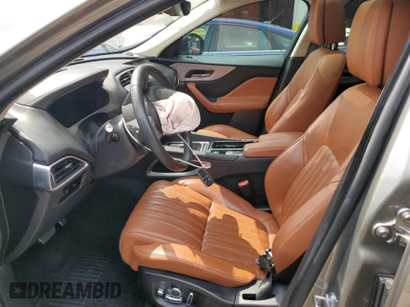 2019 Jaguar F-Pace 30t Portfolio with VIN SADCN2GX8KA355738, listed as a Copart auction lot 67042053 with 57,997 mi miles and . Bid and sale history available at DreamBid. Image 7.