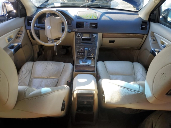 2010 Volvo XC90 I6 with VIN YV4982CZ3A1549934, listed as a Copart auction lot 56937885 with 177,496 mi miles and Non Repairable. Bid and sale history available at DreamBid. Image 8.
