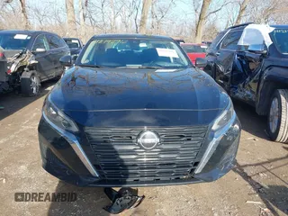 2024 Nissan Altima 2.5 S with VIN 1N4BL4BV1RN414040, listed as a IAAI auction lot 41219296 with 8,604 mi miles. Bid and sale history available at carsss.com. Image 12.