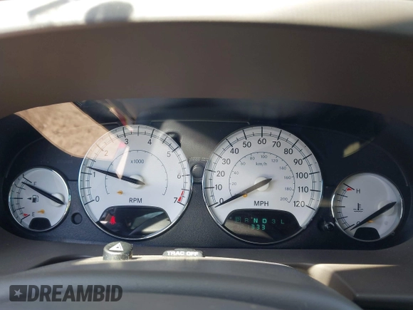 2005 Chrysler Sebring Limited with VIN 1C3EL65R75N664561, listed as a IAAI auction lot 42052562 with 121,333 mi miles and . Bid and sale history available at DreamBid. Image 7.
