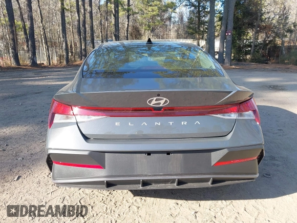 2024 Hyundai Elantra SE with VIN KMHLL4DG4RU708059, listed as a IAAI auction lot 41490571 with 19,466 mi miles and . Bid and sale history available at DreamBid. Image 16.