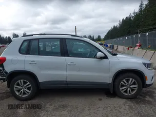 2017 Volkswagen Tiguan S with VIN WVGBV7AX5HK025695, listed as a IAAI auction lot 42071120 with 98,330 mi miles and . Bid and sale history available at DreamBid. Image 14.