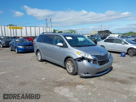 2017 Toyota Sienna XLE Auto Access Seat с VIN 5TDYZ3DC9HS819788, выставлен на аукционе IAAI как лот 42296376 с пробегом 77 094 миль миль и . История ставок и продаж доступна на DreamBid. Изображение 1.