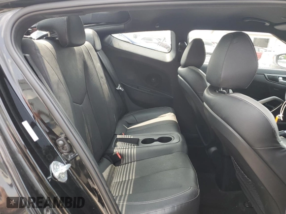 2016 Hyundai Veloster Turbo with VIN KMHTC6AE2GU263929, listed as a Copart auction lot 61876963 with 55,108 mi miles. Bid and sale history available at carsss.com. Image 10.