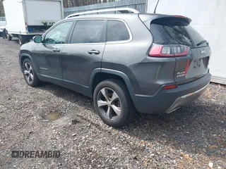 2019 Jeep Cherokee Limited with VIN 1C4PJMDX1KD246383, listed as a IAAI auction lot 41964483 with 75,480 mi miles and . Bid and sale history available at DreamBid. Image 3.