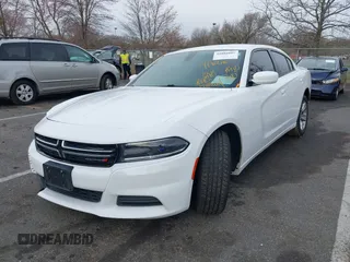 2015 Dodge Charger SE z VIN 2C3CDXBG6FH874656, wystawiony jako IAAI lot #41886805 z przebiegiem 121 568 mil mil oraz . Historia ofert i sprzedaży dostępna na DreamBid. Obrazek 6.