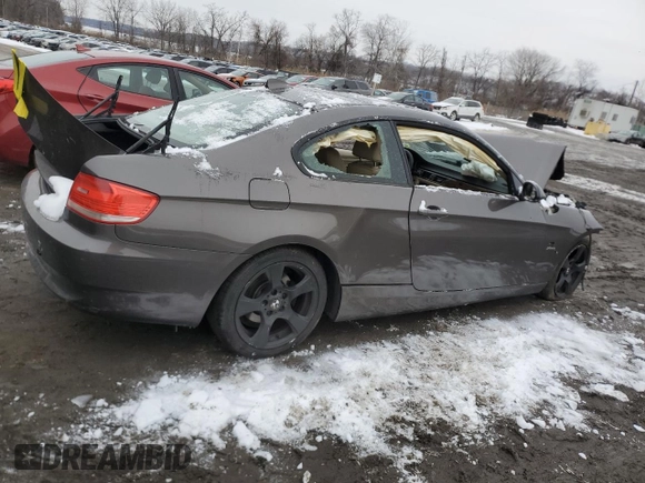2009 BMW 3 Series 328i xDrive with VIN WBAWV53519P079602, listed as a Copart auction lot 43952555 with Not Provided miles and Salvage Title. Bid and sale history available at carsss.com. Image 3.