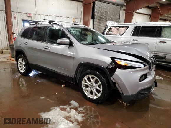 2014 Jeep Cherokee Latitude with VIN 1C4PJLCB0EW102445, listed as a Copart auction lot 45412755 with 114,231 mi miles and Clean Title. Bid and sale history available at DreamBid. Image 4.