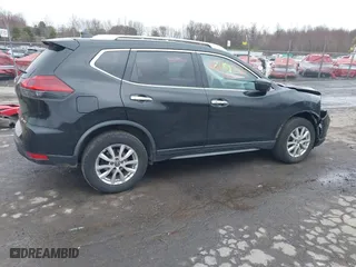 2020 Nissan Rogue SV with VIN JN8AT2MV3LW108941, listed as a IAAI auction lot 42005784 with 98,467 mi miles. Bid and sale history available at carsss.com. Image 14.