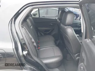 2020 Chevrolet Trax LT z VIN KL7CJLSB2LB044114, wystawiony jako IAAI lot #42476036 z przebiegiem 111 951 mil mil oraz . Historia ofert i sprzedaży dostępna na DreamBid. Obrazek 8.