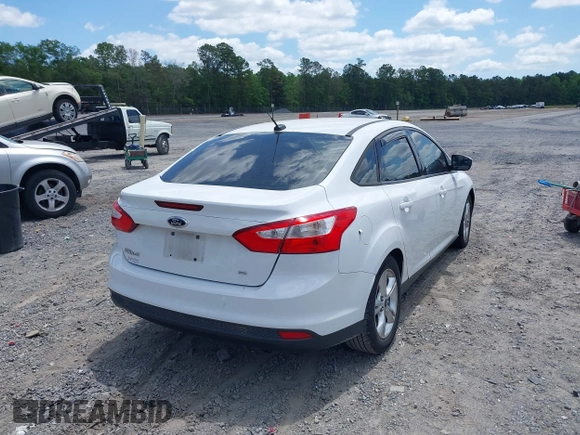 2014 Ford Focus SE with VIN 1FADP3F27EL205933, listed as a IAAI auction lot 42157622 with 97,968 mi miles and . Bid and sale history available at DreamBid. Image 4.