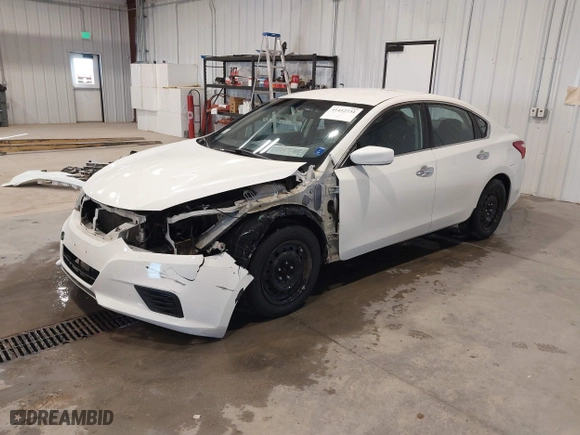 2017 Nissan Altima 2.5 S with VIN 1N4AL3APXHC198188, listed as a IAAI auction lot 41412731 with 134,652 mi miles. Bid and sale history available at carsss.com. Image 18.