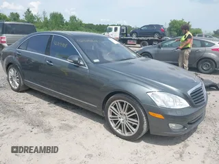 2007 Mercedes-Benz S 550 с VIN WDDNG71X77A038387, выставлен на аукционе IAAI как лот 42704308 с пробегом 42 187 миль миль и . История ставок и продаж доступна на DreamBid. Изображение 1.