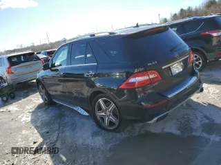 2015 Mercedes-Benz M 63 AMG with VIN 4JGDA7EB1FA473745, listed as a Copart auction lot 45077315 with 114,782 mi miles and Clean Title. Bid and sale history available at carsss.com. Image 2.