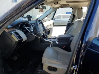 2019 Land Rover Discovery SE with VIN SALRG2RV1K2406950, listed as a Copart auction lot 82779224 with 85,354 mi miles and Salvage Title. Bid and sale history available at DreamBid. Image 7.