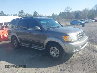 2003 Toyota Sequoia SR5 with VIN 5TDZT34A23S151801, listed as a IAAI auction lot 41820492 with 305,058 mi miles. Bid and sale history available at carsss.com. Image 1.