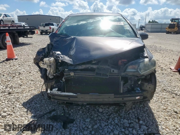 2017 Honda Fit EX with VIN JHMGK5H73HS002153, listed as a Copart auction lot 62923335 with Not provided miles and Salvage title. Bid and sale history available at DreamBid. Image 5.